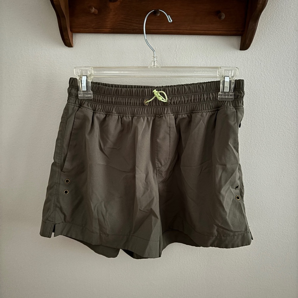 Old Navy Active Stretchtech shorts